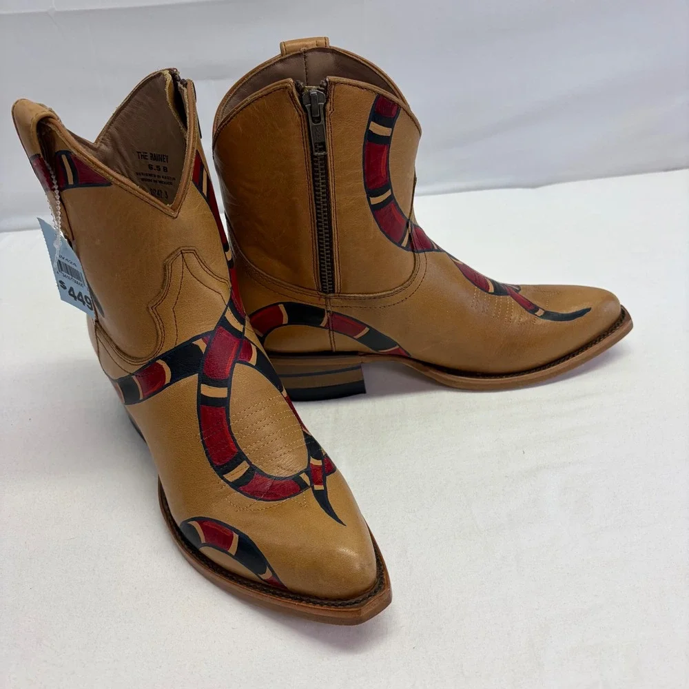 NEW Alvies 